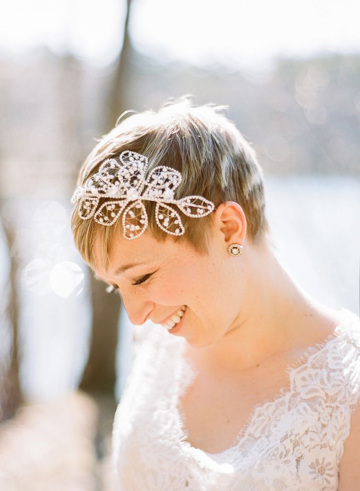 Do These Look Like Tiaras Short Wedding Hair Pixie Wedding Hair