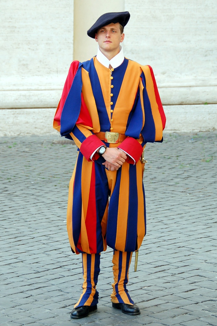 the Vatican - Swiss Guard | Swiss guard, Female marines, Men in uniform