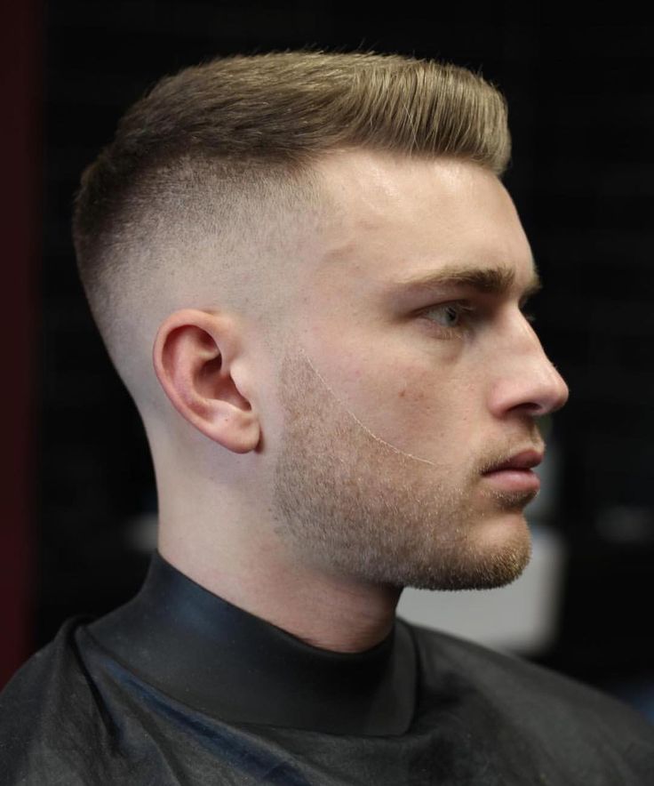 The classic crew cut looks as good today as it ever did #menshair #menshaircuts #menshairstyles #crewcut #crewcuthaircut #shortmenshair #shorthaircutsformen #classichaircutsformen #militaryhaircuts #ivyleague #shortpomp Long Crew Cut, Jarhead Haircut, Army Haircut, Crew Cut Haircut, Military Hair, High And Tight Haircut, Short Haircut, Military Haircut, Trendy We Fryzurach