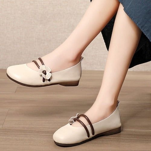 Gender: WomenItem Type: Casual ShoesMaterial: Cow LeatherLining: PigskinWearing Style: slip onStyle: Casual, Classic, RetroSeason: Spring, Autumn, SummerHeel Type: FlatOutsole Material: RubberHeel Height: Low Heel (1-3 cm) Beige Slip-on Flats With Round Toe, Beige Round Toe Flats For Spring, Beige Slip-on Flat Leather Shoes, Spring Faux Leather Closed Toe Slip-ons, Beige Slip-on Leather Shoes For Summer, Beige Slip-on Loafers For Spring, Spring Beige Slip-on Loafers, Spring Beige Leather Shoes With Flat Heel, Beige Leather Shoes For Spring