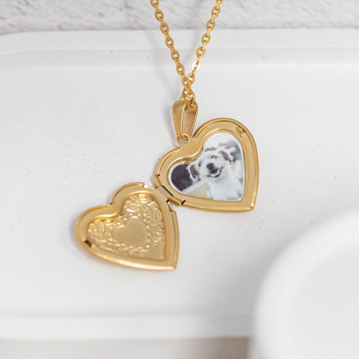 Heart locket necklace is the perfect gift for anyone who wants to keep their loved ones close to their heart. It features a heart-shaped locket that can hold a photo or memento of a loved one, allowing you to keep them close to your heart. It's a great gift for any occasion, like birthdays or Valentine's Day, and can even be personalized by engraving it. Heart Locket Necklace is a must-have addition to any jewelry collection, thanks to its exquisite design and sentimental value.  💬 Please send us your image via direct messages. 📣 Additional information about the product 👉 Material: Stainless steel 👉 Finish: Silver, Gold 🎁 Comes with a gift box Valentine's Day Heart Pendant Locket Necklace Gift, Heart Shaped Locket Necklace Gift, Heart Locket Necklace For Valentine's Day Anniversary, Valentine's Day Heart Charm Locket Necklace For Anniversary, Heart Locket Necklace For Mother's Day Anniversary, Heart Shaped Locket Necklace For Mother's Day Anniversary, Pendant Locket Necklace For Mother's Day Keepsake, Mother's Day Keepsake Pendant Locket Necklace, Valentine's Day Anniversary Medallion Locket Necklace