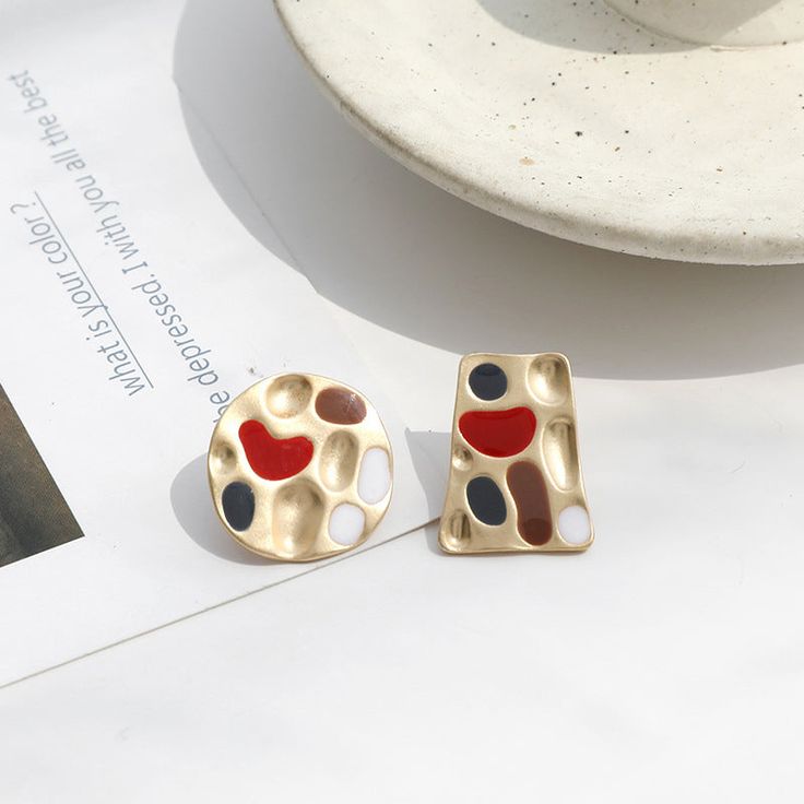 Fashion Earrings-Colorful Enamel Geometric Round Square Hammer Matte Gold Clip On Earrings for Women Girl Vintage Non Pierced Ear Clips JewelryModel Number:4001298123090 Trendy Gold Enamel Earrings, Multicolor Metal Clip-on Earrings, Retro Multicolor Metal Earrings, Red Enamel Trendy Earrings, Trendy Red Enamel Earrings, Multicolor Enamel Earrings, Trendy Multicolor Enamel Earrings, Pierced Ear, Ear Clips