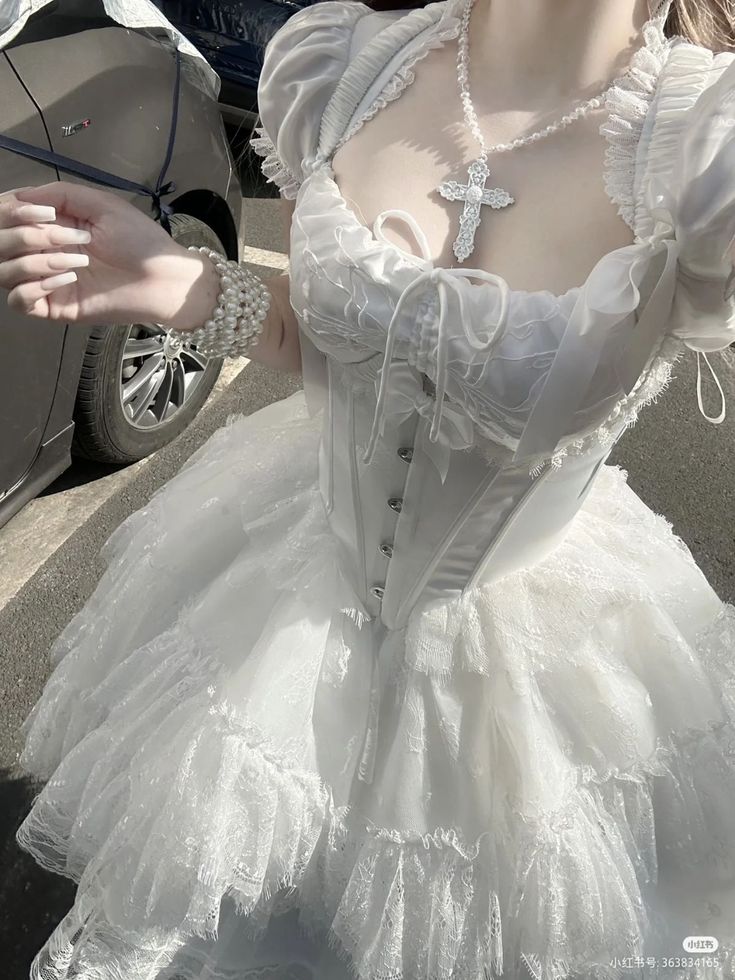 White Gothic Aesthetic Outfit, Goth White Dress, Light Goth Aesthetic, Light Goth Outfits, White Goth Dress, White Gothic Dress, Angel Core Outfit, White Goth Outfit, White Goth Aesthetic