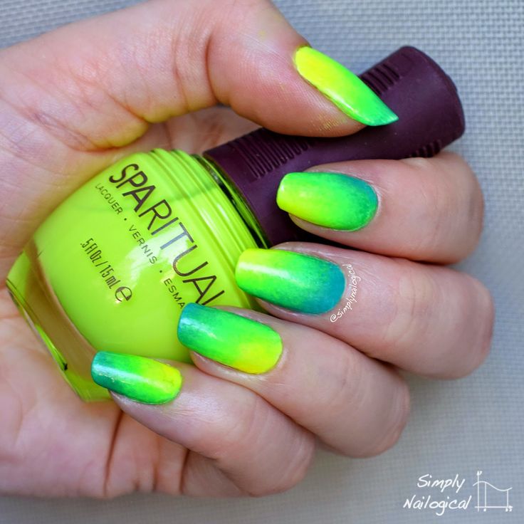 Neon green and yellow corner gradient Neon Green And Yellow Nails, Trendy Nails Green, Christmas Nail Designs Holiday, Simply Nailogical, Tumblr Nail Art, Nail Art For Kids, Colors For Dark Skin, Amazing Nails, Nails Green