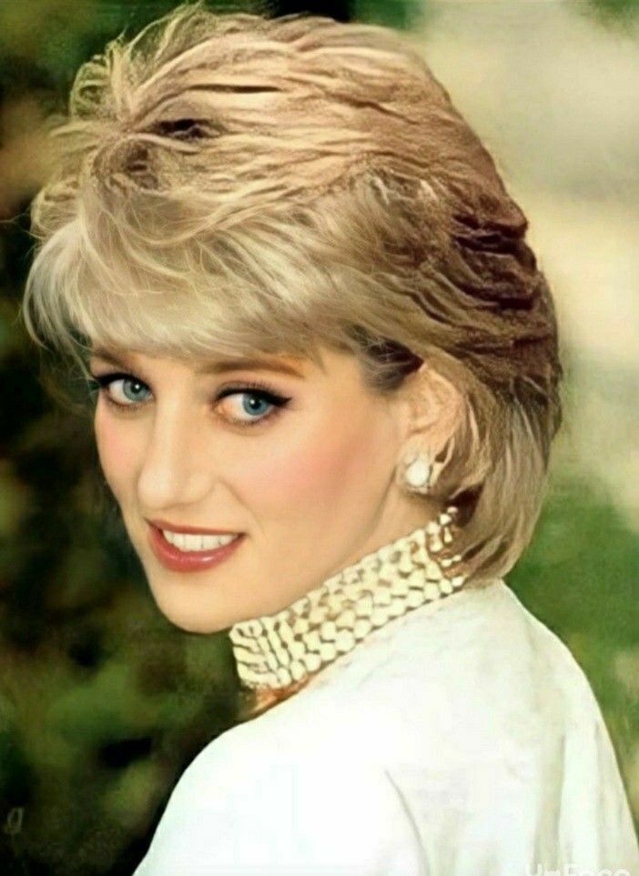 Pin by Anthony Crespolini on DIANA | Princess diana hair, Princess ...