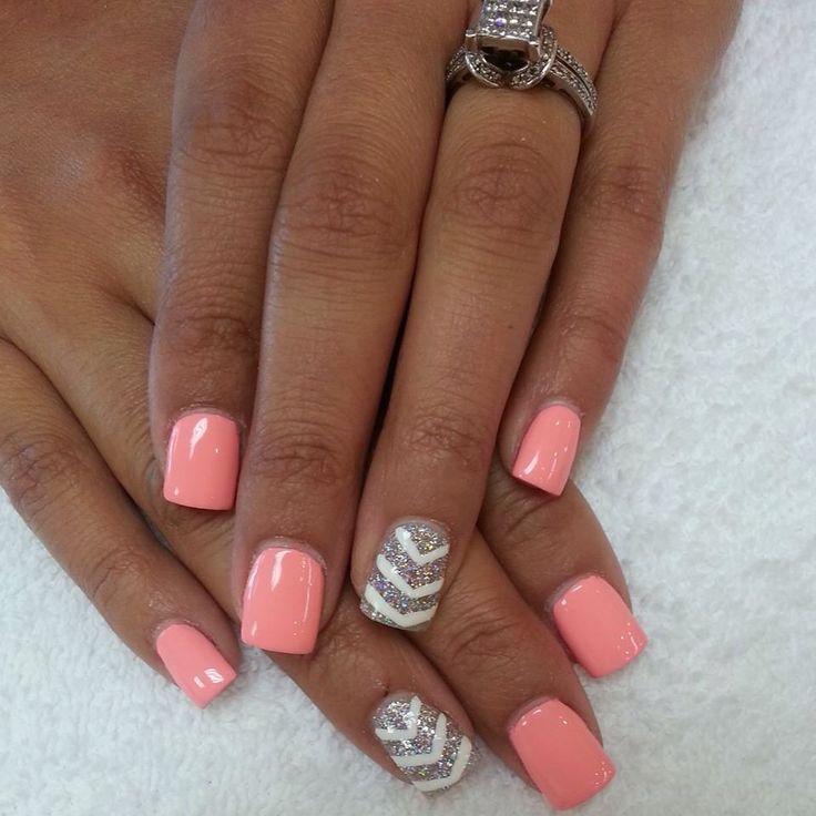 pink and grey nail designs - Google Search Classic Nail Designs, Split Nails, Nails Yellow, Classic Nails, Diy Summer, Nail Patterns, Cute Nail Designs, Fancy Nails, Creative Nails