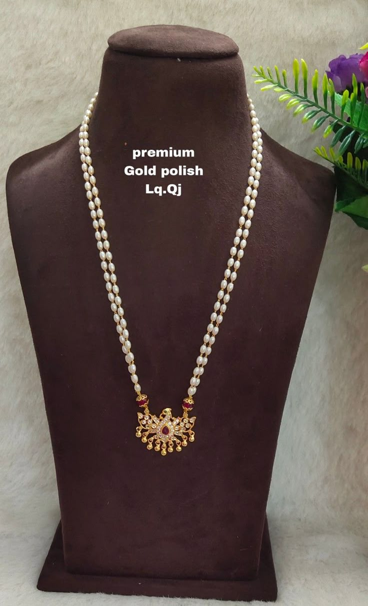 Rice Pearls Jewellery Indian, Beeds Chain Designs, Pearl Chain Designs In Gold, Pearl Bridal Jewelry Sets, Pearls Chains, One Gram Gold Jewellery, Mango Haram, Pearl Earrings Designs, Wedding Jewelry Sets Bridal Jewellery