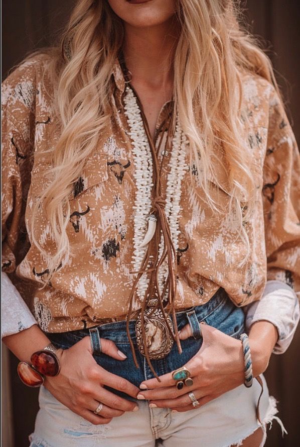 Modesty Journey, Classy Cowgirl, Cowgirl Outfit, Southern Outfits, Simpler Times, Out West, Cowgirl Outfits, Some Day, Country Girl