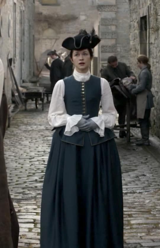 Outlander Costume Recap: Season 3, Episode 4 - "Of Lost Things" | Frock Flicks Hannah James, Outlander Clothing, Colonial Fashion, 1960s Costumes, 18th Century Dresses, History Bounding, Scottish Dress, Jenny Jones, Outlander Costumes