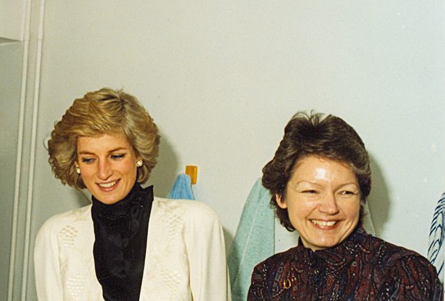 Diana, Princess of Wales opens Acorns Children's Hospice | Princess ...