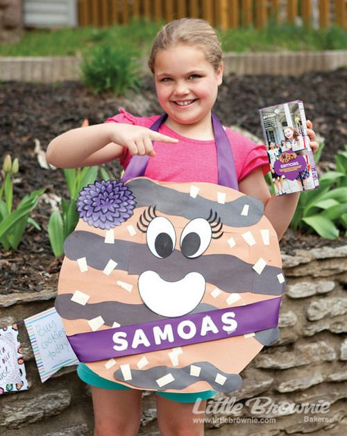 Little Brownie Bakers Activities — Play Dress-up with Cookie Costumes Scout Ideas Activities, Girl Scout Ideas Activities, Girl Scout Cookie Meme, Girl Scout Mom, Girl Scout Cookie Sales, Girl Scout Cookies Booth, Girl Scouts Brownies, Cookie Costume, Brownie Scouts