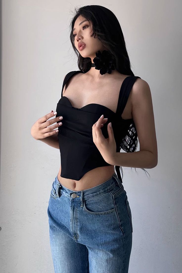 Item Type: TopsMaterial: 85% Cotton. 10% Polyester. 5% SpandexPattern: PlainNeckline: Square NeckSleeve Length: SleevelessColor: Black. WhiteSize: XS. S. M Fashion Tops Blouse, Off Shoulder Crop Top, Rhinestone Dress, Crop Top Blouse, Shoulder Crop Top, Black Xs, Asymmetrical Hem, Bandage Dress, Mesh Dress