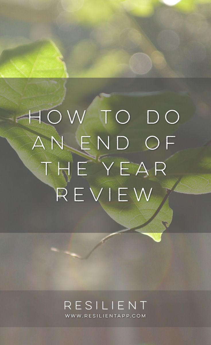 With the year coming to a close, it's a great time to look back and review and reflect on everything that happened so you can make next year better. Here's how to do an end of the year review. End Of The Year Quotes, Copywriting Business, Freelancing Tips, Year Review, Business Basics, Motivational Sayings, New Year New You, Year Quotes, Online Support