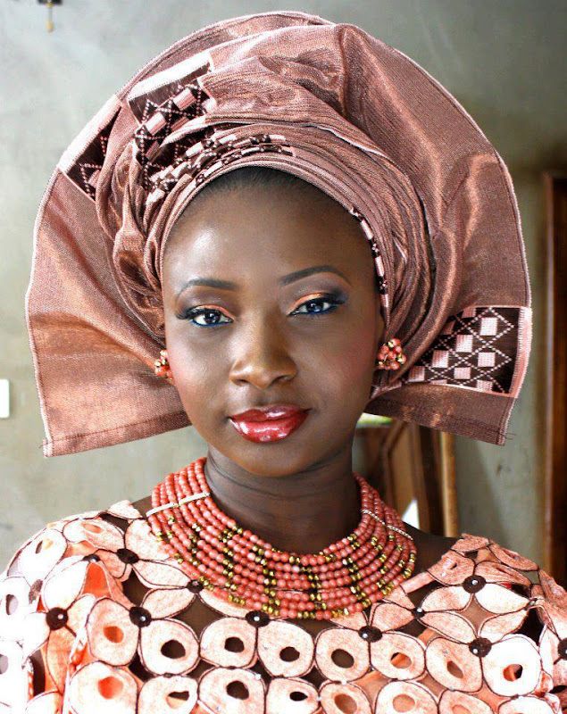 BEAUTIFUL AFRICAN BRIDES...!!! | JESTINA GEORGE African Wedding Makeup, Nigerian Gele, Short Long Hair, Gele Styles, Women In Africa, African Headwrap, Cultural Wear, African Colors, Women Feminism