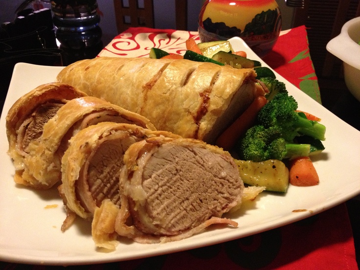 Pork wellington