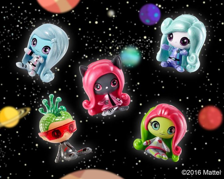 the littlest pet shop dolls are in space