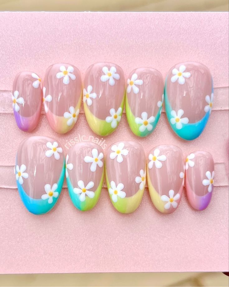 Early Summer Nails, Summer Nails 2023 Color Trends, Nails 2023 Color Trends, 2023 Color Trends, Paznokcie Hello Kitty, Acrylic Nails Almond Shape, Summer Nails Ideas, Summer Nails 2023, Kids Nail Designs