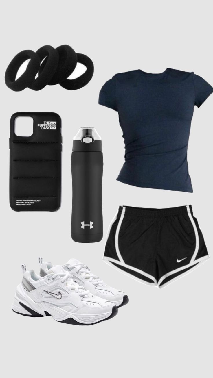 Mode Tennis, Gymwear Outfits, Gym Crush, Sports Outfit, Fitness Wear Outfits, Cute Gym Outfits, Smink Inspiration, Volleyball Outfits, Gym Outfits