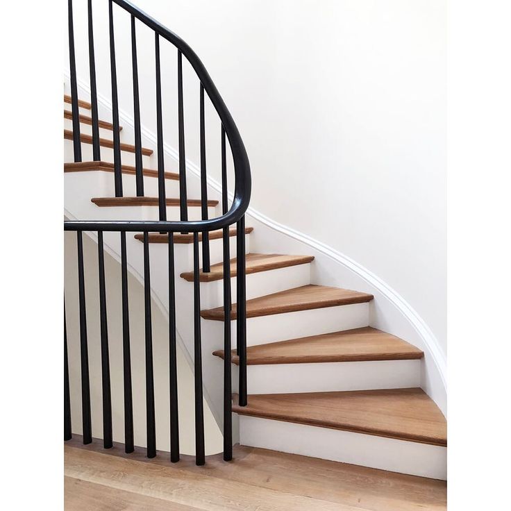 @elizabeth_roberts_architecture on Instagram: “Custom stair and rail in ...