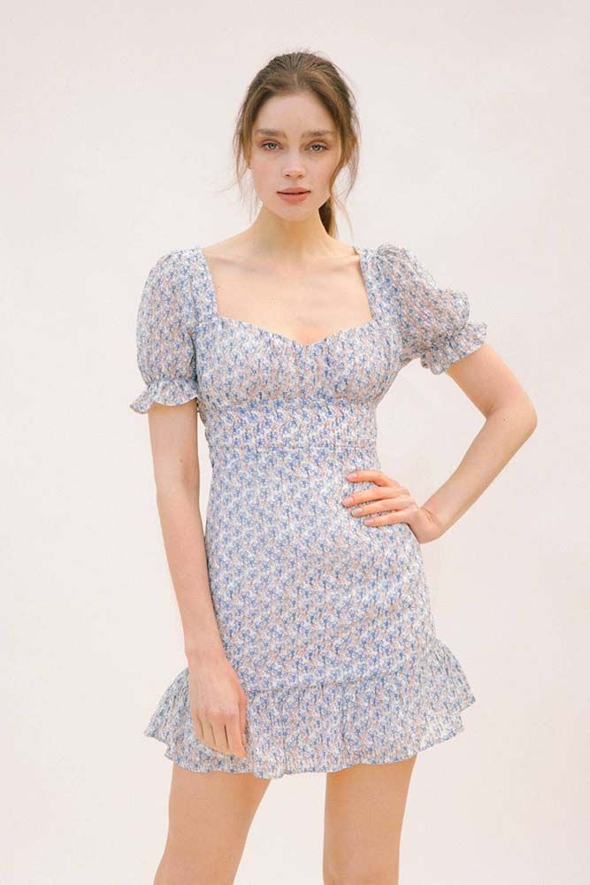 Dresses - Storia Textured Floral Print Mini Dress - Girl Intuitive - Storia - Short Puffy Sleeves, Chiffon Dress Short, Chiffon Shorts, Early Spring Outfits, American Brand, Current Fashion Trends, Puffy Sleeves, Floral Chiffon, Petite Outfits