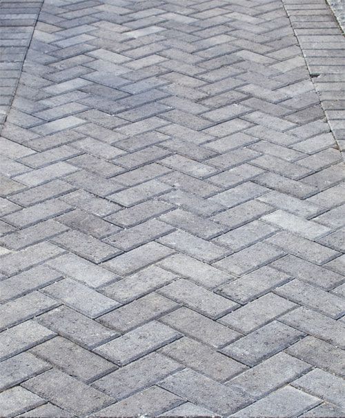 an image of a brick sidewalk that looks like it is made out of bricks