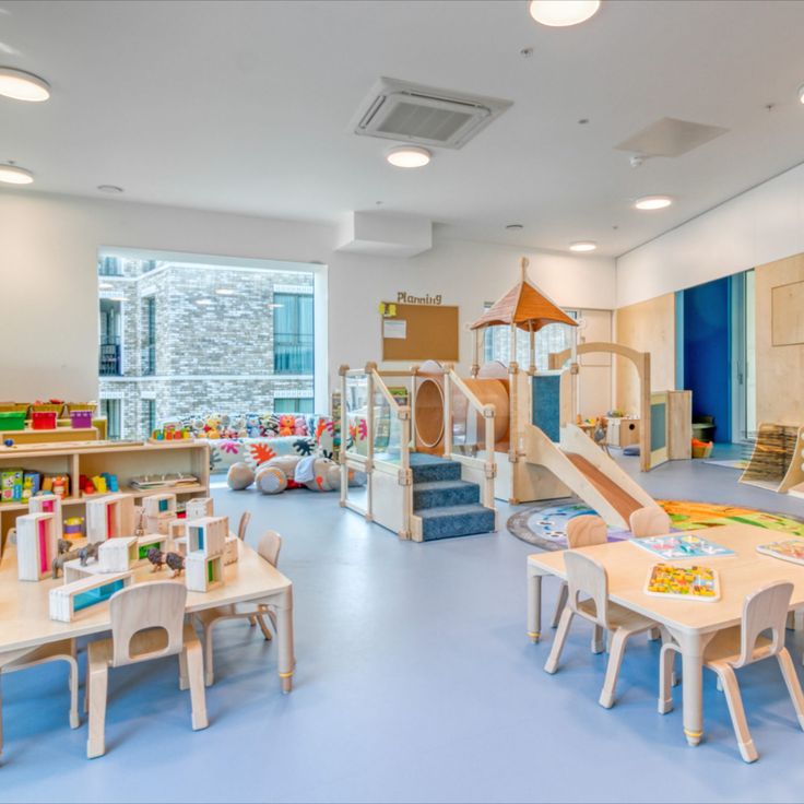 the children's playroom is clean and ready to be used as an indoor playground