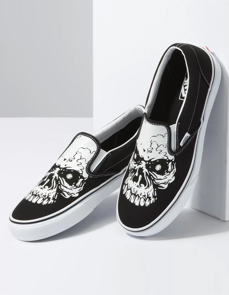 Skull Color, Black Slip-on Vans Sneakers, Velvet Vans, Vans Black Slip-on Sneakers, Vans Classic Old Skool, White High Top Vans, Black Vans Slip-on Sneakers With Rubber Sole, Skull Vans, Floral Vans