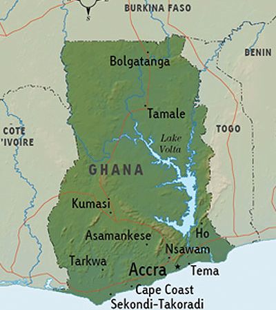 a map of the state of ghana with major cities and rivers labeled in red, green and blue