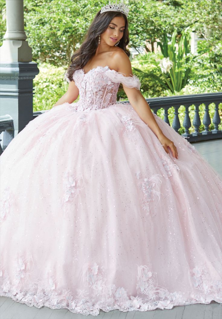 Dazzle all in sight in this fabulous Tiffany Quinceanera dress 26047. Showcasing modest sweetheart neckline, dainty cap sleeves give this gown a whimsical touch. Ultra glam three dimensional floral appliques add a romantic touch, while lavish feathers cascade gracefully onto the ensemble. Quinceanera Dresses Not Puffy, Baby Pink Quinceanera Dresses, Light Pink Quinceanera Dresses, Pink Sweet 16 Dress, Enchanting House, Quinceanera Pink, Pink Sweet 16, Quinceanera Themes Dresses, Quinceanera Collection