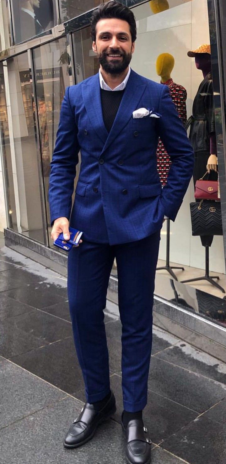 Men In Blue Suits, Blue Suits, Best Color, Blue Suit, Double Breasted Suit Jacket, Social Media Platforms, Suit Jacket, Social Media, Media