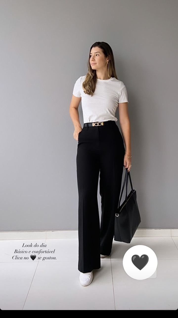 Black Shirt And White Pants Outfit, Wide Leg Alfaiataria, Young Elegant Outfit, Teachers Outfits, Casual Neutral Outfits, Internship Outfit, White Pants Outfit, Trendy Outfits Indian, Look Casual Chic