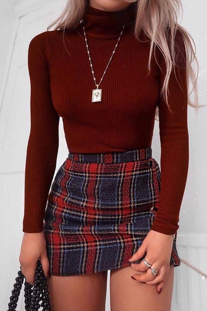 Christmas Fashion Outfits, Plaid Skirt Outfit, Outfits Dressy, Christmas Outfits Women, Winter Fashion Outfits Casual, Rock Outfit, Cute Outfits For School, Outfit Trends, Comfy Fashion