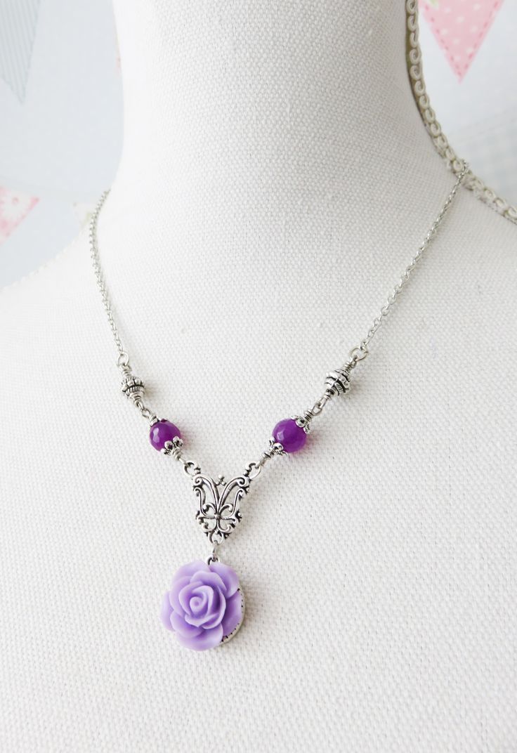 Purple flower necklace #weddings #purple #jewelry #necklace #romantic Purple Flower Necklace, Purple Resin, Lavender Flower, Purple Jewelry, Clay Jewellery, Purple Necklace, Floral Jewelry, Violet Flower, Resin Flowers