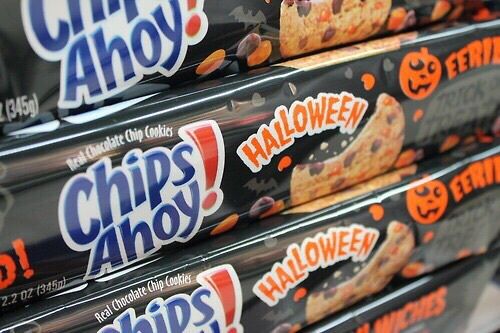 chips ahoy halloween snacks stacked on top of each other