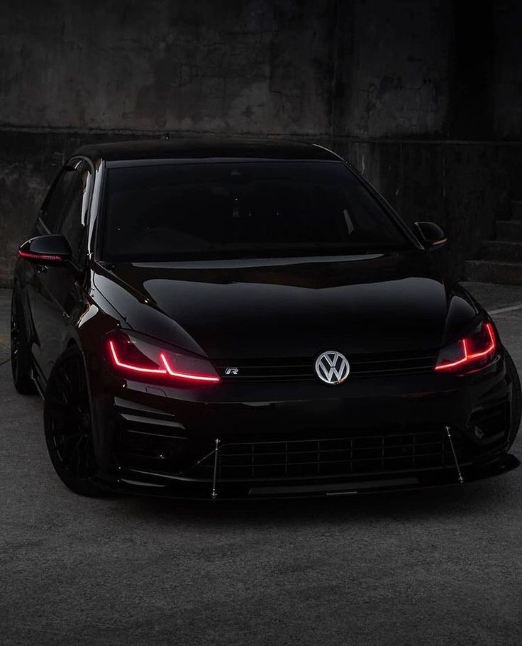 VW Lifestyle 🇩🇪 on Instagram: “👍 or 👎 Owner @blacked_golf_r” | Gti car ...