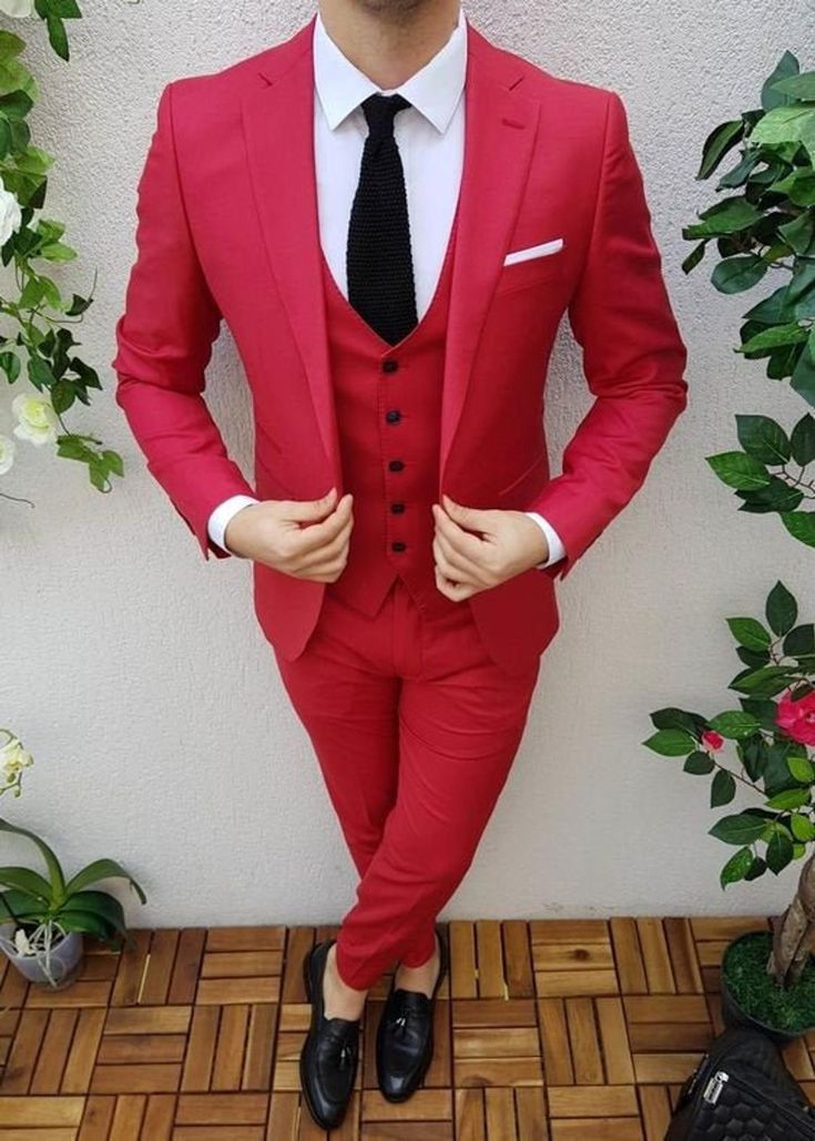 Wedding Coat Suit, Male Suits, Beach Wedding Suits, Casual Suits, Slim Fit Suit Men, Dinner Suit, Iqra Aziz, Dress Men, Formal Fashion