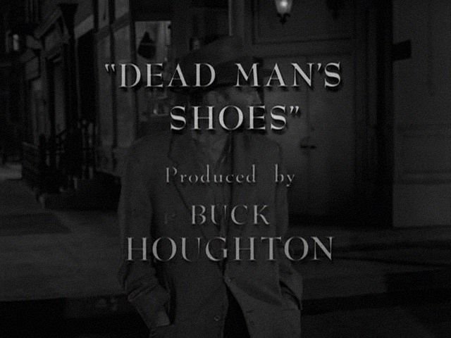 the title for dead man's shoes is shown in this black and white photo