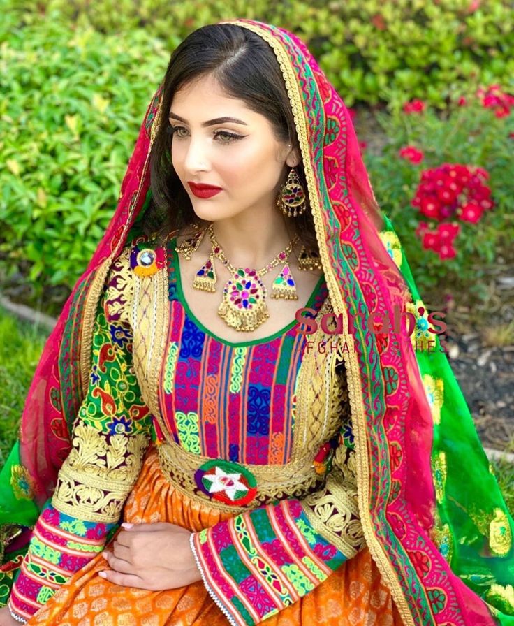 Afghanistan Women, Afghani Clothes, Afghan Girl, Asian Wedding Dress, Afghan Fashion, Culture Clothing, Afghan Clothes, Muslim Women Fashion, Bridal Dress Fashion