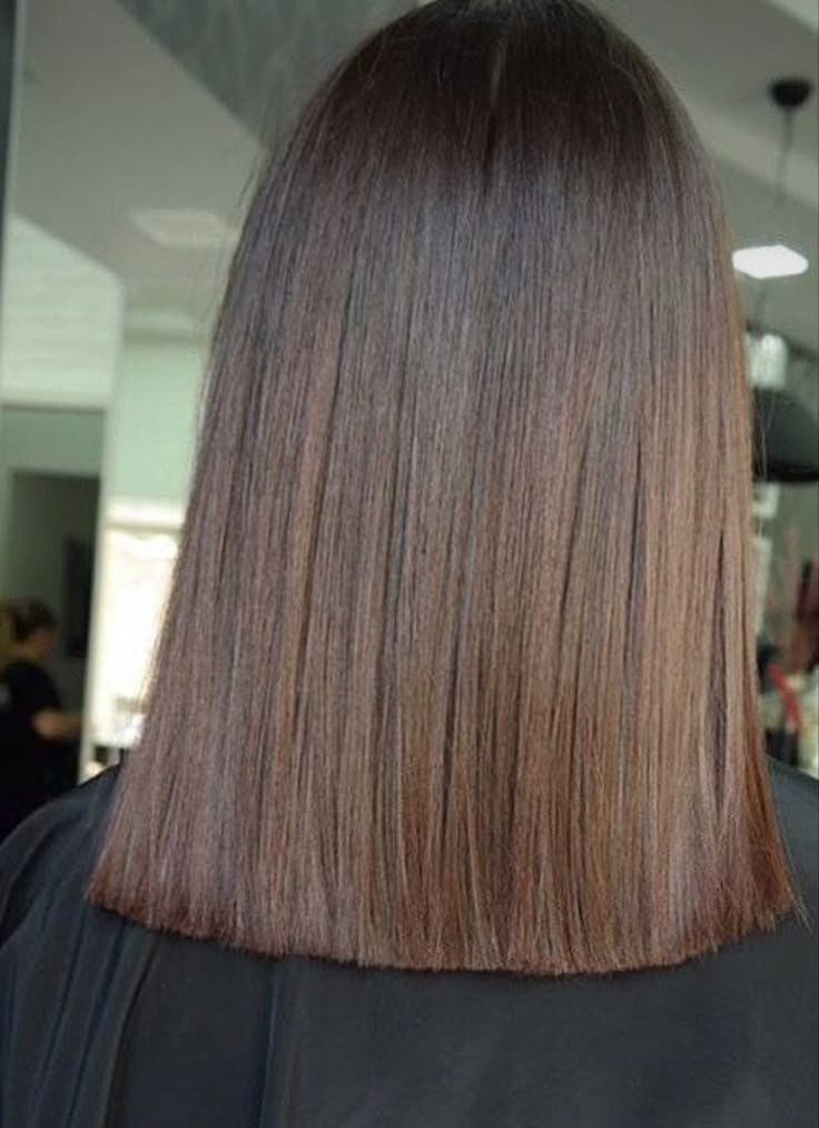 One Length Haircuts, One Length Hair, Dark Brunette Hair, Straight Hair Cuts, Chocolate Hair, Brown Hair Balayage, Shoulder Length Hair Cuts, Haircuts For Medium Hair, Haircuts Straight Hair