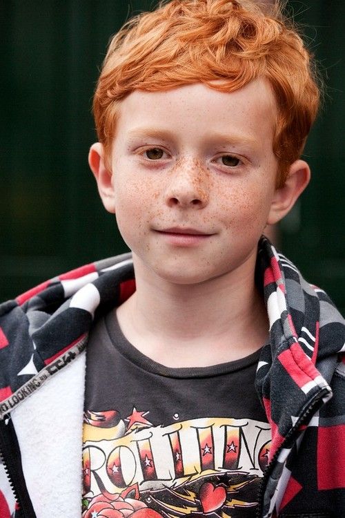 Nice boy with cute freakle and redhair smiling to the photograph. Haircuts Red Hair, Stylish Boy Haircuts, Red Hair Boy, Curly Hair Model, Ginger Kids, Ginger Babies, Boy Haircuts, Freckle Face