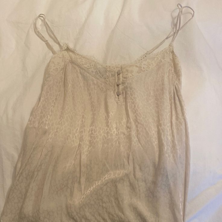 Abercrombie Tan Printed Camisole Never Worn Before Without Tags Spring Daywear Lace Camisole, Spring Lace Camisole For Daywear, Lace Camisole With Straps, Sleeveless, Beige Tank Top For Daywear, Summer Lace Tank Top With Straps, Chic Lace Trim Crop Top Tank, Daywear Tank Top With Adjustable Straps, Lace Summer Tank Top, Lace Tank Top With Straps For Summer