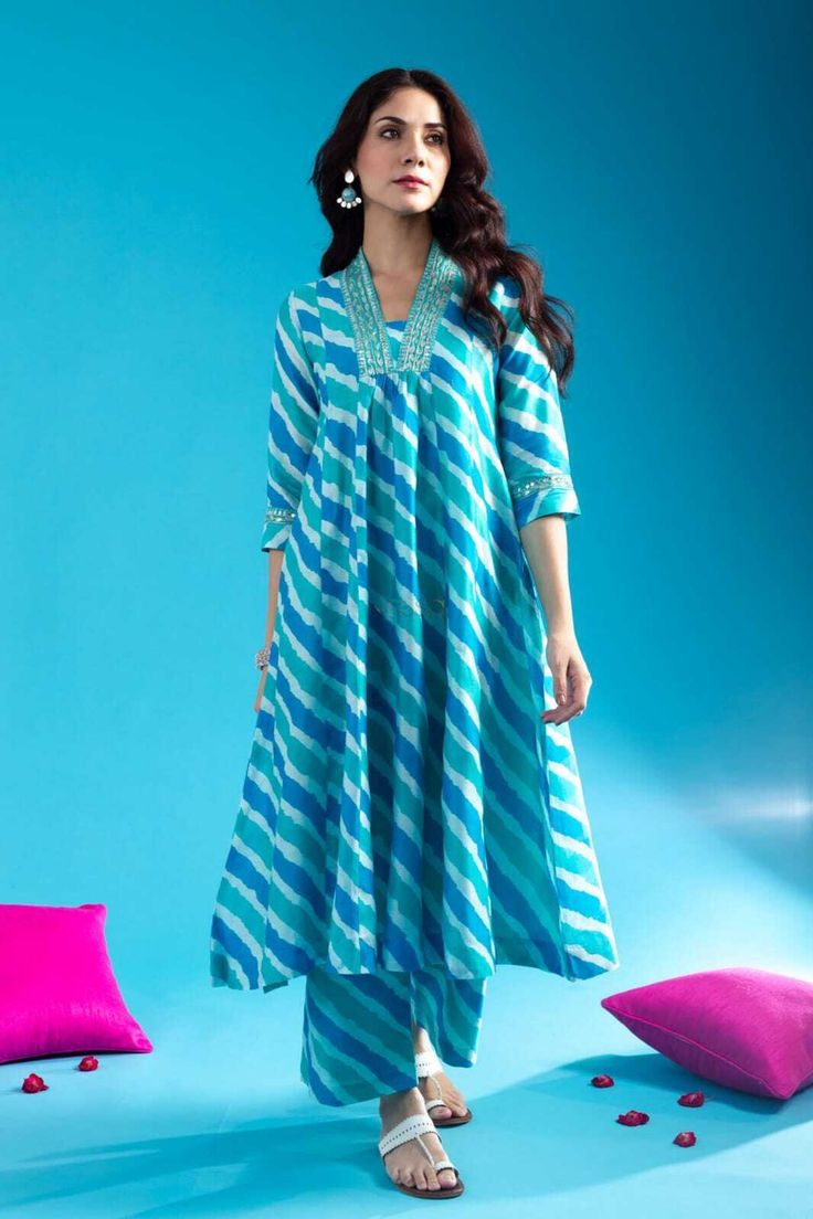 Angarakha Kurta, Kurta Plazo, Anarkali Patterns, Cotton Anarkali Kurta, Plazo Set, Blue Anarkali, Cotton Anarkali, Beautiful Neck, Kurta Pant Set