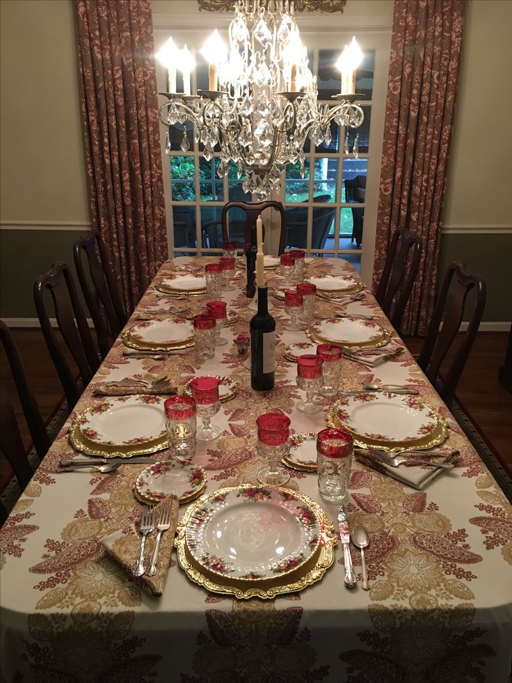 Tablescape for autumn dinner party. Royal Doulton Old Country Roses ...