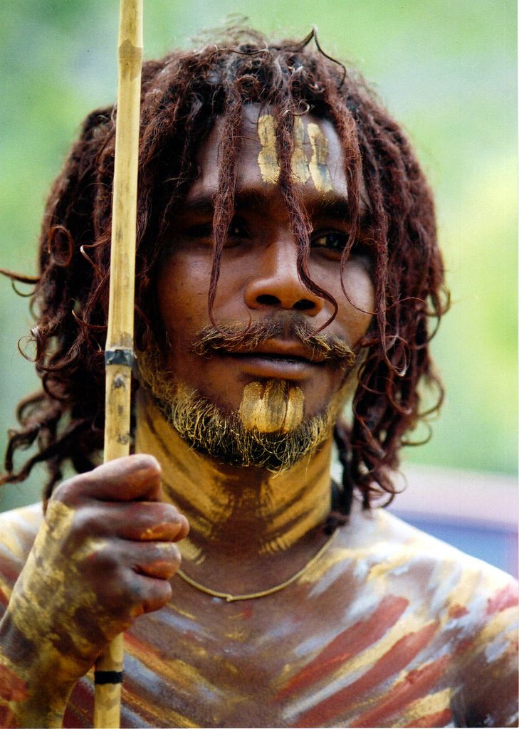 Ready to dance at Laura, Queensland, Australia Native Australians, Aboriginal People, We Are The World, Ancient Aliens, People Of The World, Many Faces, World Cultures, Interesting Faces, Aboriginal Art