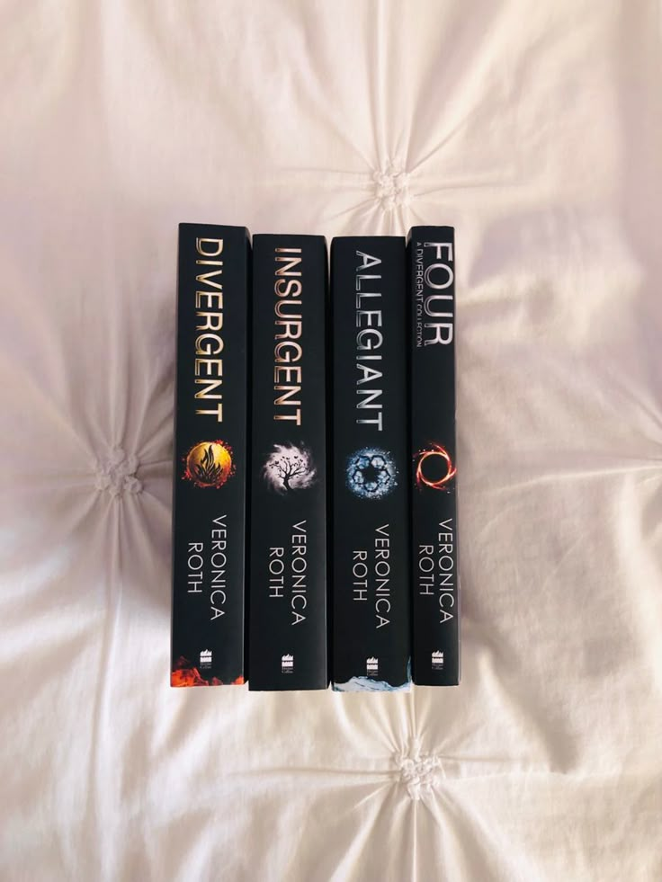 The full Divergent book series. Including Divergent, Insurgent, Allegiant and the prequel Four.
author: Veronica Roth

#divergent #divergentseries #insurgent #allegiant #four #tris #fourtris #veronicaroth #books #bookshelf #dystopianbooks #dystopian #teenbooks #booktok #bookrecomendations #bookshelf #bookstagram #booklovers #aesthetic The Divergent Series, Dystopian Book Aesthetic, Dystopian Books Aesthetic, Divergent Bookmarks, Dystopian Books For Teens, Divergent Book Aesthetic, Divergent Book Cover, Insurgent Book, Divergent Series Books