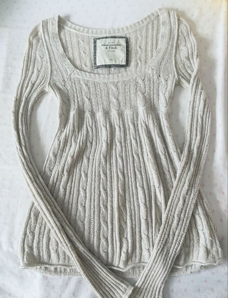 Empire Waist Sweater, Abercrombie And Fitch Sweater, Abercrombie And Fitch Babydoll Top, Coquette 2000s Outfits, Babydoll Sweater Outfit, Babydoll Top Long Sleeve, Y2k Babydoll Top, Abercrombie Babydoll Top, Babydoll Top Outfit Y2k