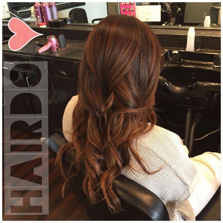 These brown auburn balayage are fab #brownauburnbalayage Brunette Auburn, Chocolate Brown Hair Color Ideas, Cowboy Copper Hair, Cowboy Copper, Auburn Balayage, Balayage Hairstyles, Brown Hair Color Ideas, Chestnut Hair, Chocolate Brown Hair Color