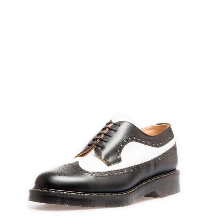 Classic 5 Eye American Brogue in Black & White Brogue Shoe, Nerdy Outfits, Brogue Shoes, Goodyear Welt, Classic Collection, Calf Leather, England, Black White, Black And White