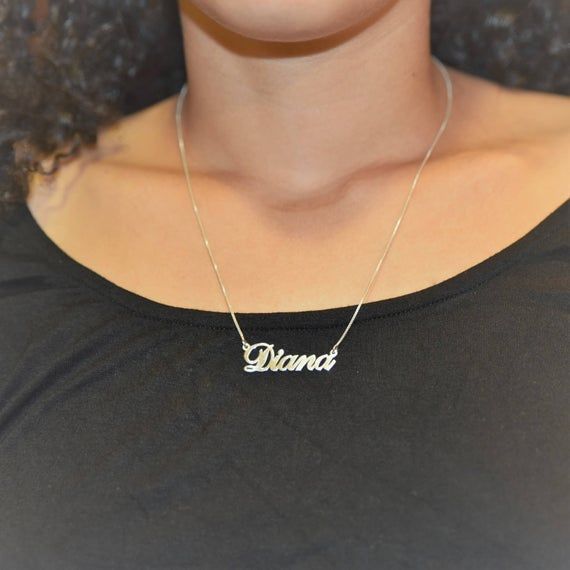 ✅Any one name made for you on this wonderful classic 14k white gold name necklace.✅Order any name! Simply send me a note in the "message to seller" section of your order form.✅ All Solid 14k White gold nameplate and chain. Not plated, not filled...real gold.✅ .4 mm pendant thickness.Cchoose your chain length from the above menu,----------Shipping----------➡4- 5 business days to hand make the necklace just for you. ➡10 days for FREE STANDARD USPS shipping. In a rush? Choose DHL express upon check Classic Pendant Name Necklace For Anniversary, Engraved White Gold Custom Nameplate Necklace, Classic Name Pendant Necklace, Anniversary White Gold Name Pendant Necklace, Classic Pendant Necklace With Name, Personalized White Gold Nameplate Necklace, Classic Engraved Nameplate Necklace, Sterling Silver Jewelry With Names In White, Custom Nameplate Necklace In White