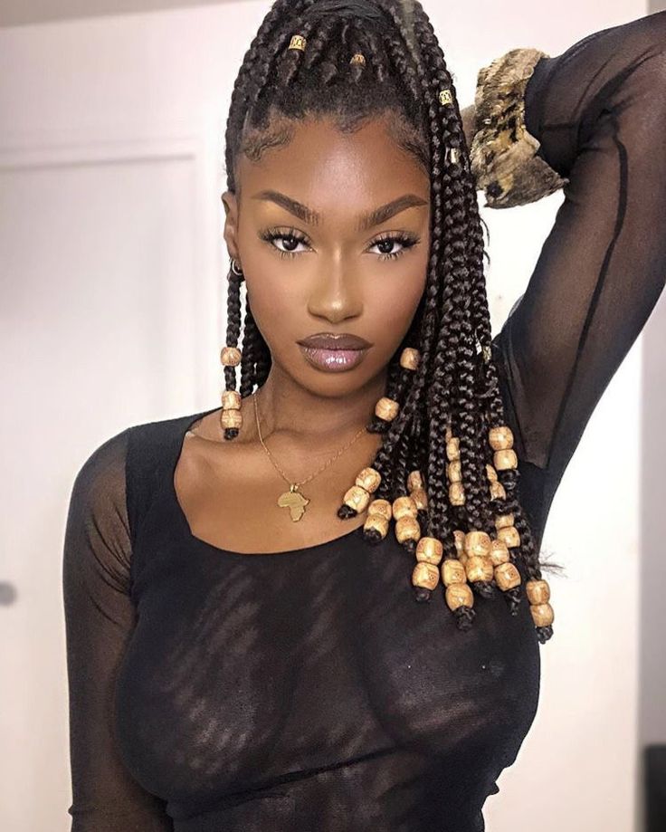 Human Hair Pieces, Remy Hair Wigs, Pelo Afro, Dark Skin Beauty, Human Wigs, Dark Skin Women, Long Braids, African Beauty, Black Girls Hairstyles